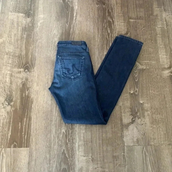 AG‎ Jeans, The Stilt Cigarette Leg. Size  25R. - Picture 8 of 11